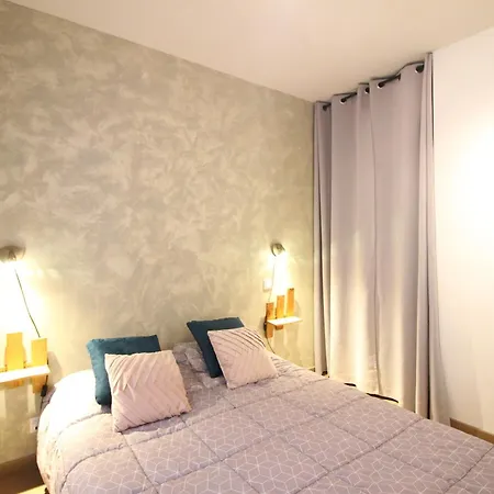 F3 Avec Parking Prive, Proche Thermes Et Commodites - 4 Pers, Animaux Acceptes - Fr-1-415-77 아파트 *