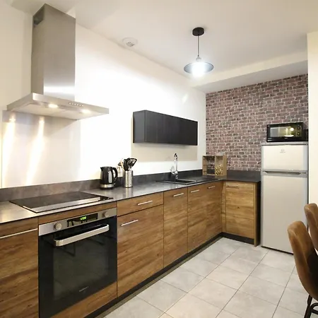 F3 Avec Parking Prive, Proche Thermes Et Commodites - 4 Pers, Animaux Acceptes - Fr-1-415-77 Apartmán